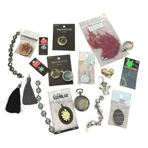 Necklace Pendants Lot Of 20+ Southwestern Feathers Tassel Charm Butterfly Wood